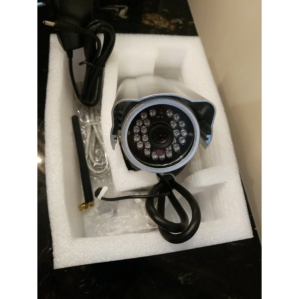 Foscam Model VNT6656G6A40 IR IP Wireless Network Camera